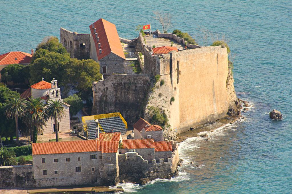 Karina Apartment Budva Luaran gambar