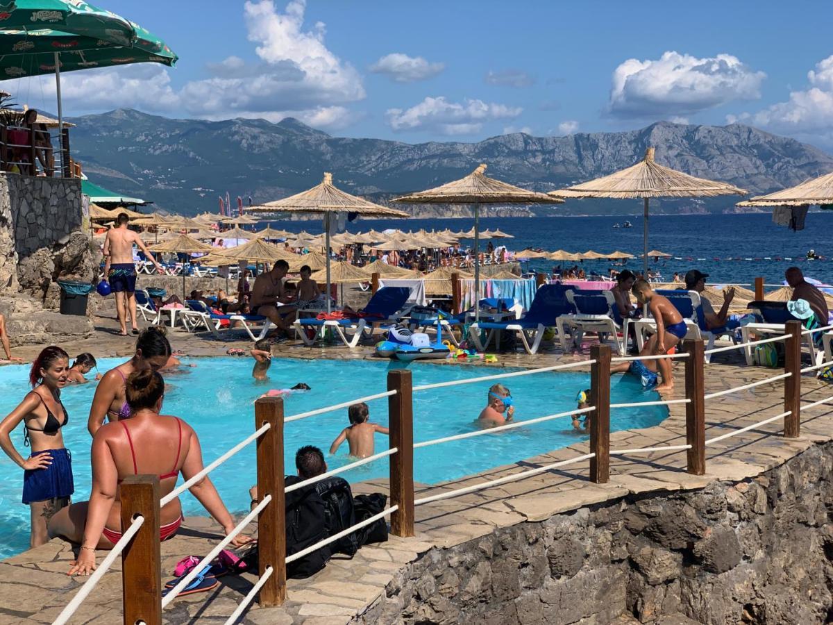 Karina Apartment Budva Luaran gambar